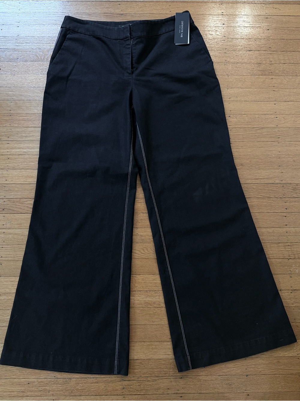 NWT Lafayette 148 NY Wide Leg Jeans with Contrast Stitching